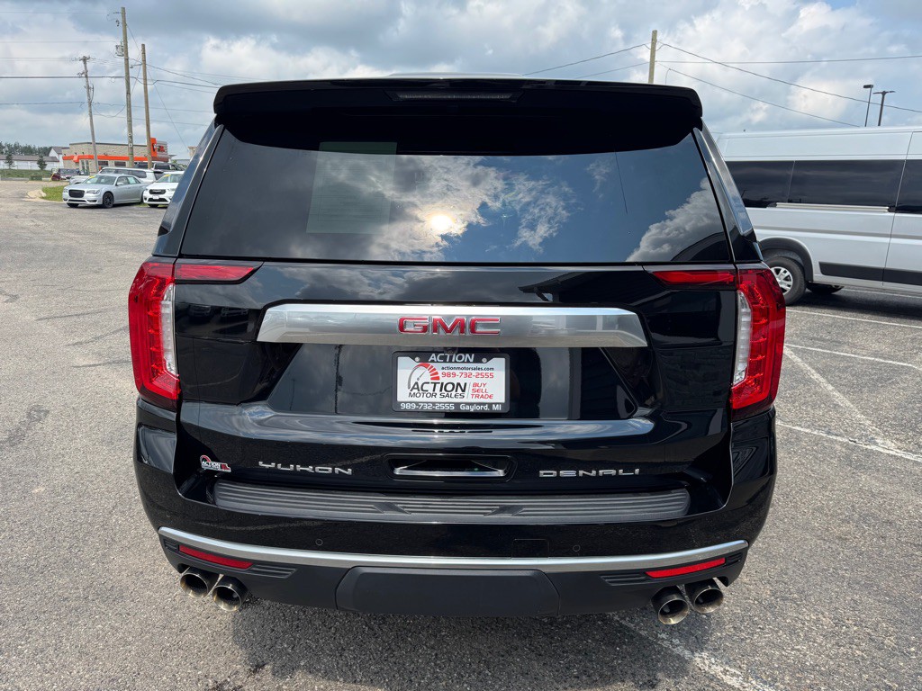 2024 GMC Yukon Image 4