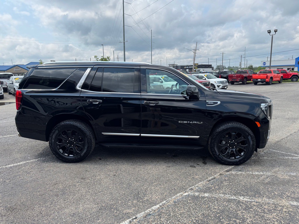 2024 GMC Yukon Image 6