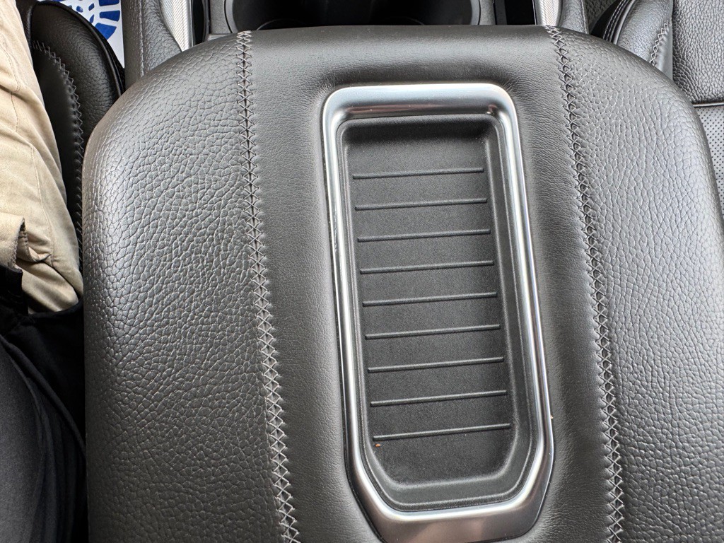 2024 GMC Yukon Image 31