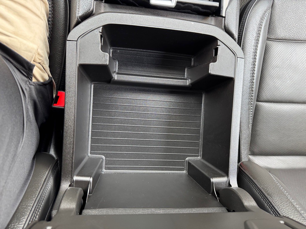 2024 GMC Yukon Image 32