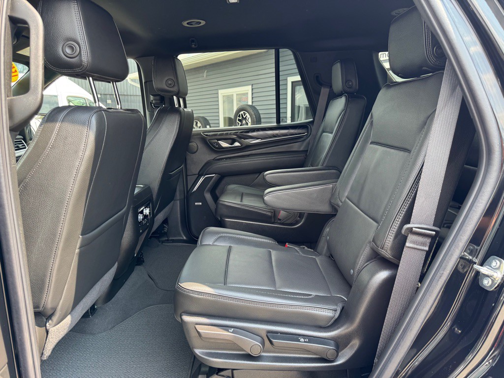 2024 GMC Yukon Image 36