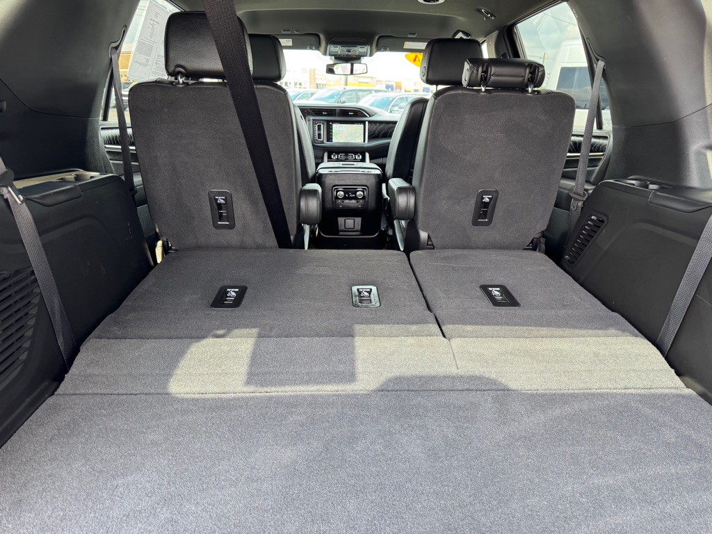 2024 GMC Yukon Image 44