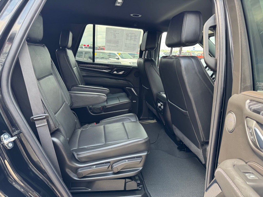 2024 GMC Yukon Image 52