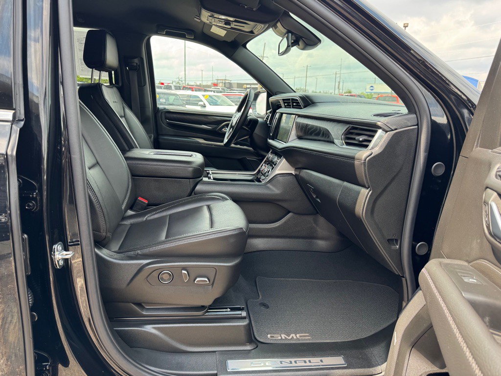 2024 GMC Yukon Image 59