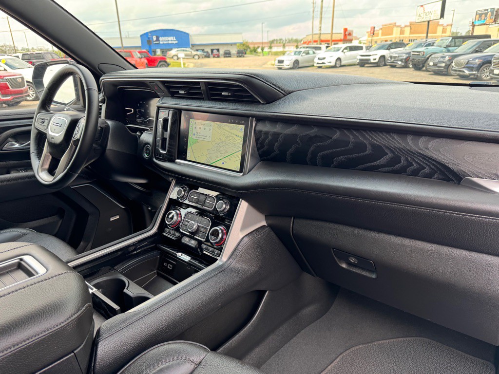 2024 GMC Yukon Image 62
