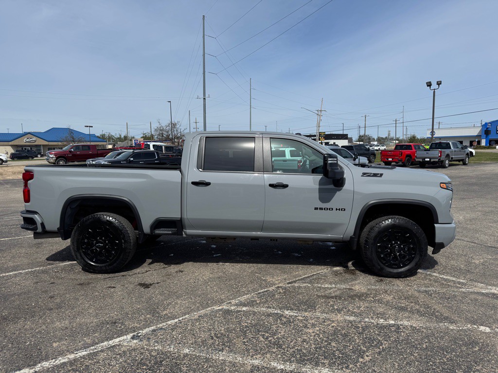 2024 Chevrolet Silverado 1500 Image 6