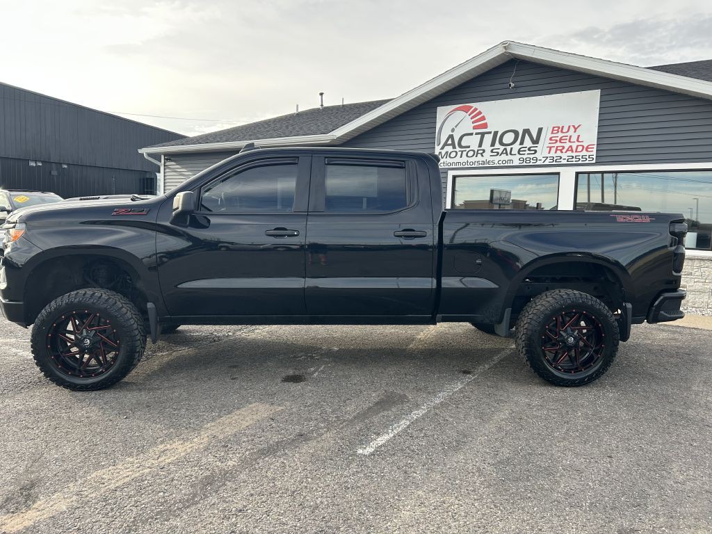 2022 Chevrolet Silverado 1500 Image 2