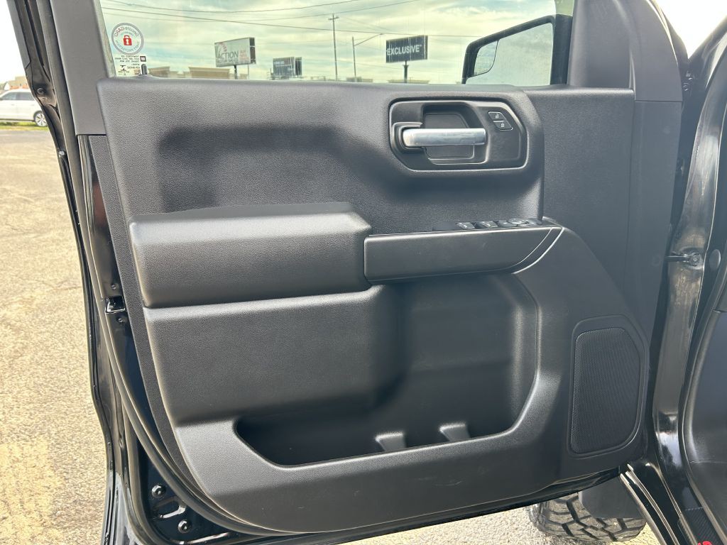 2022 Chevrolet Silverado 1500 Image 16