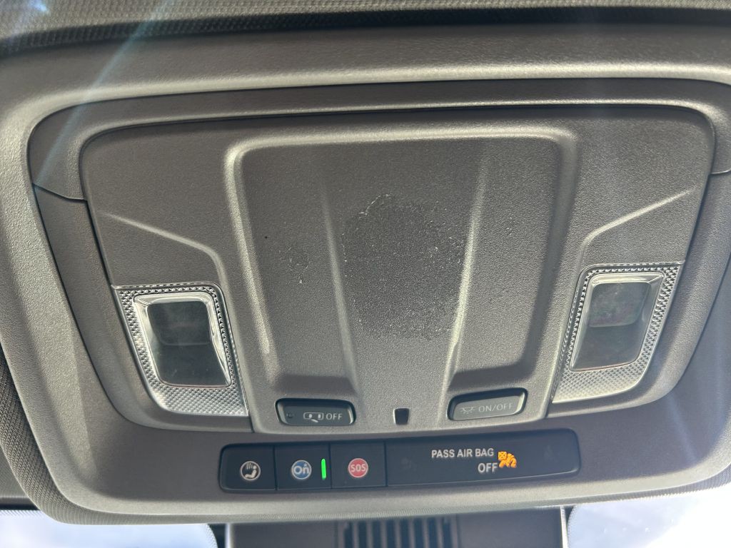 2022 Chevrolet Silverado 1500 Image 32