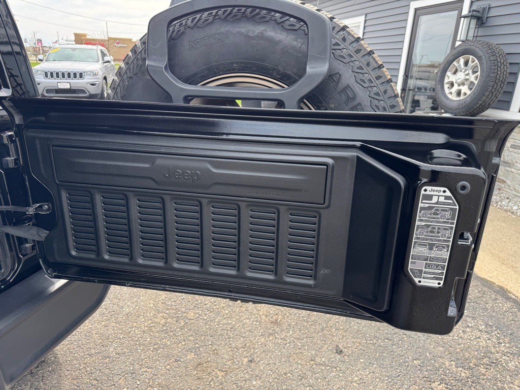 2021 Jeep Wrangler Unlimited Image 46
