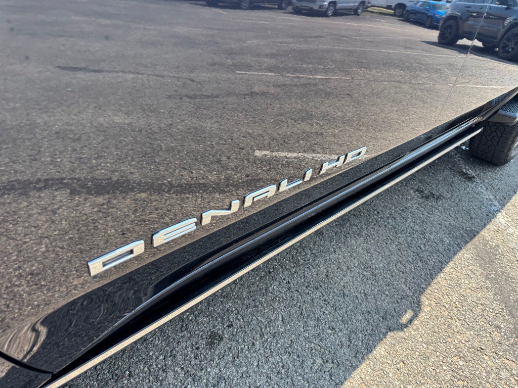 2024 GMC Sierra Image 11
