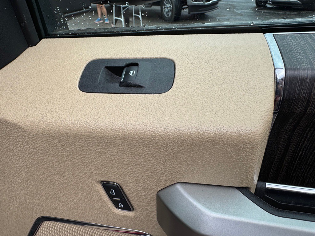 2021 Ford F-250 Image 52