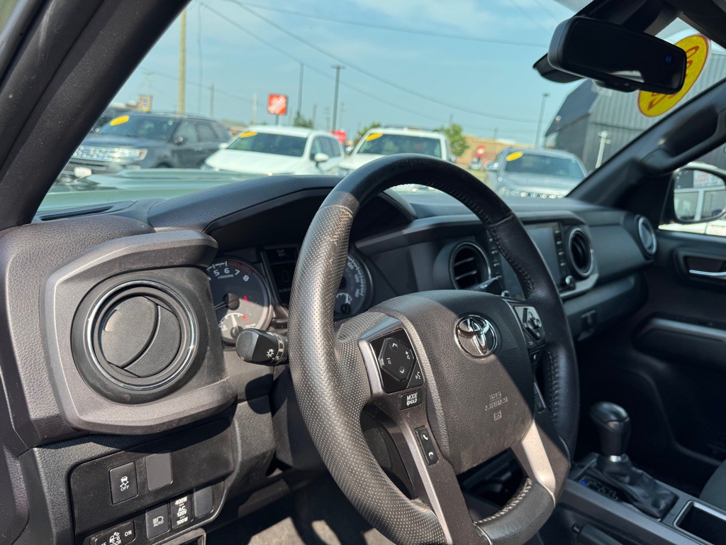 2022 Toyota Tacoma Image 12