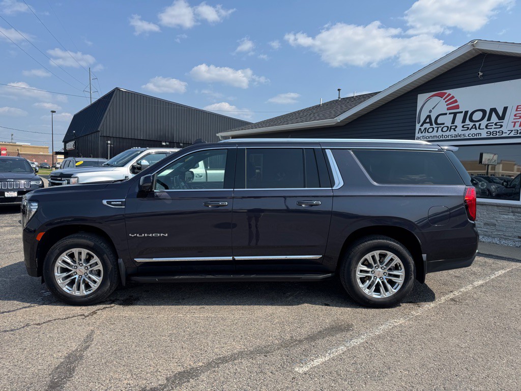 2024 GMC Yukon Image 2