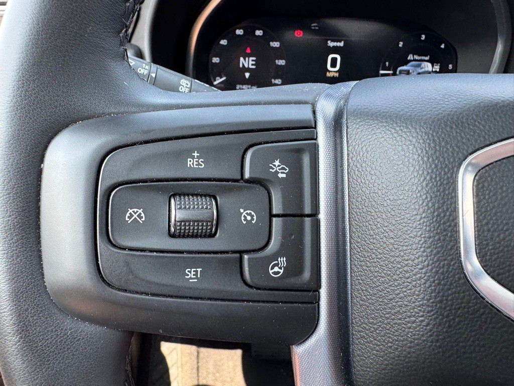 2024 GMC Yukon Image 18