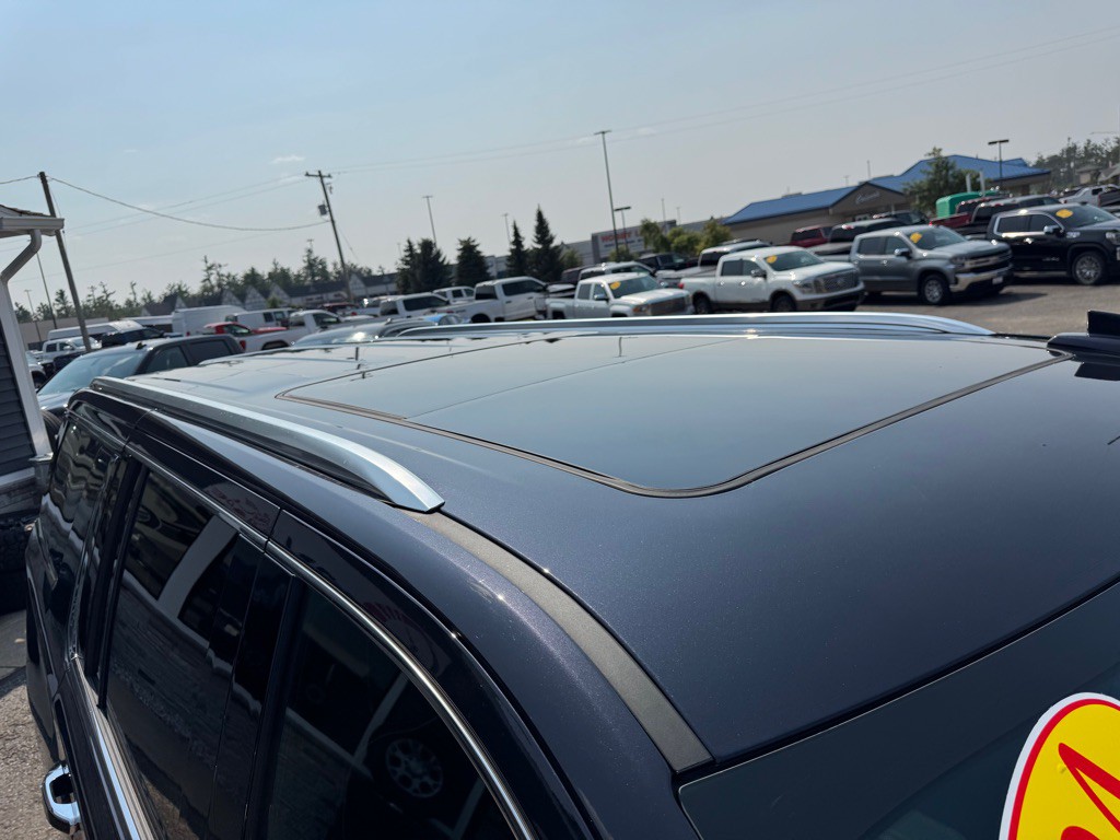 2024 GMC Yukon Image 36