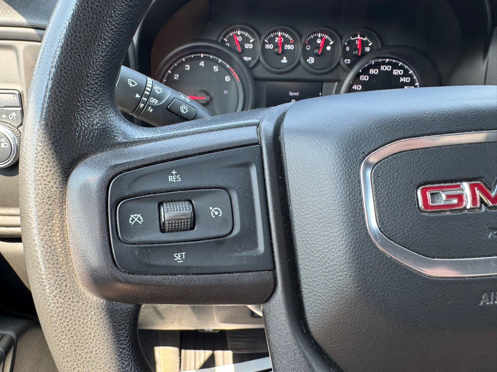 2020 GMC Sierra Image 15