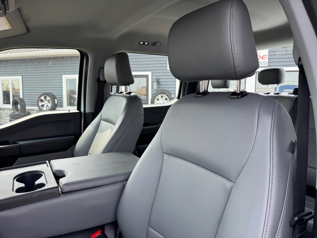 2023 Ford F-350 Image 16