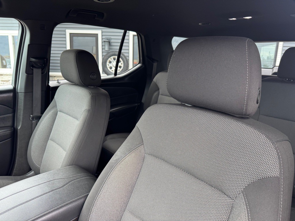 2022 Chevrolet Traverse Image 15