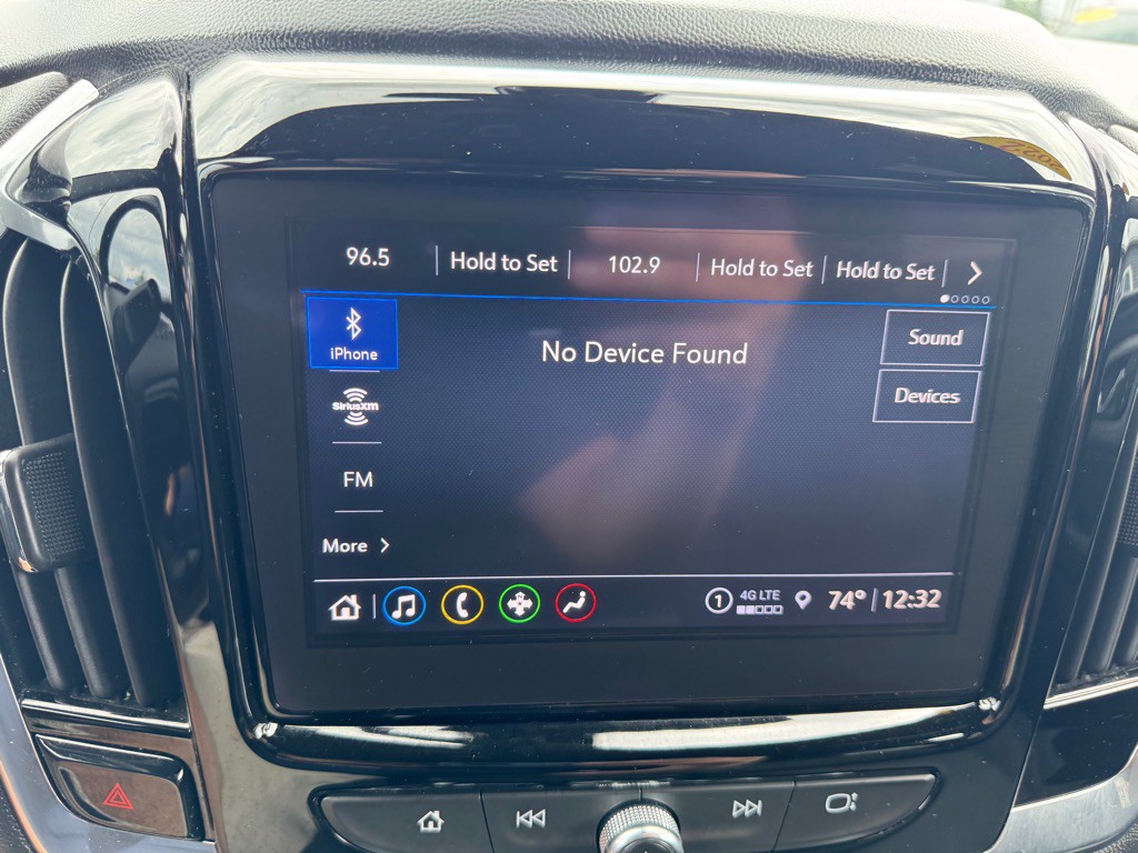 2022 Chevrolet Traverse Image 25