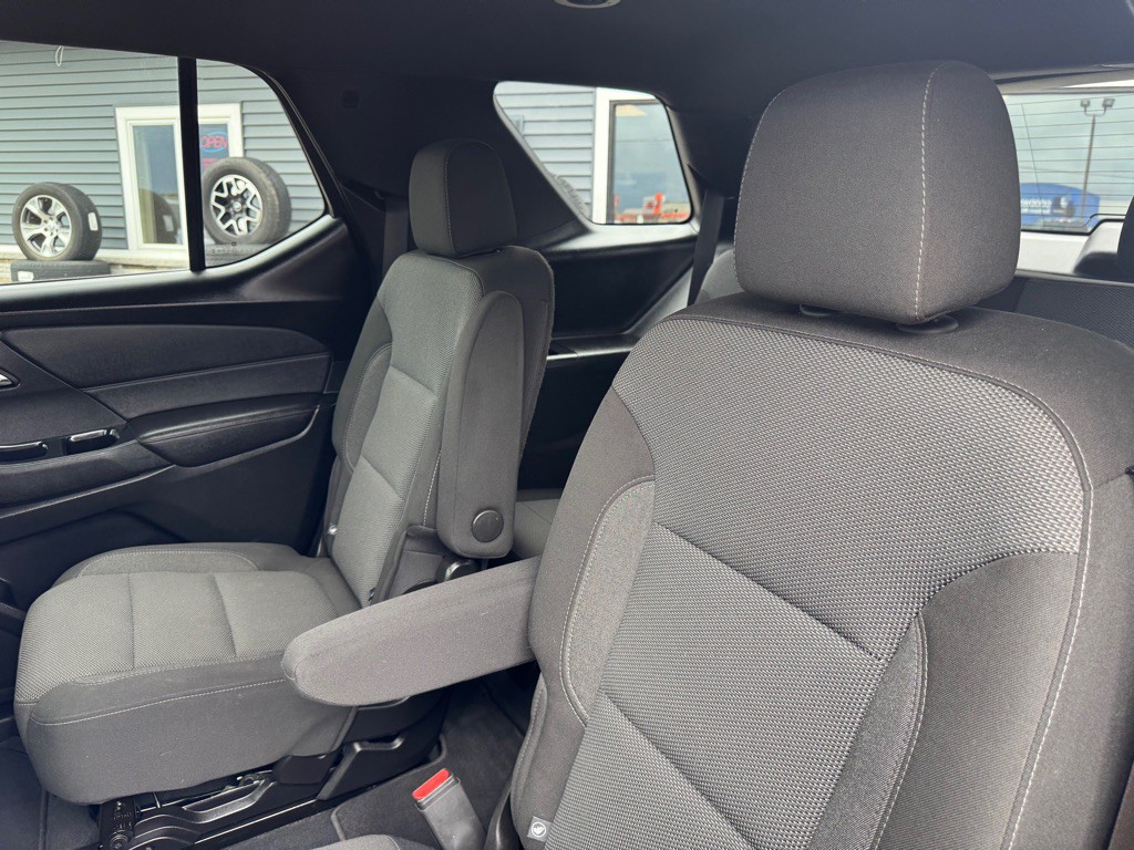 2022 Chevrolet Traverse Image 38