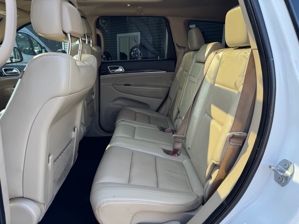 2020 Jeep Grand Cherokee Image 36