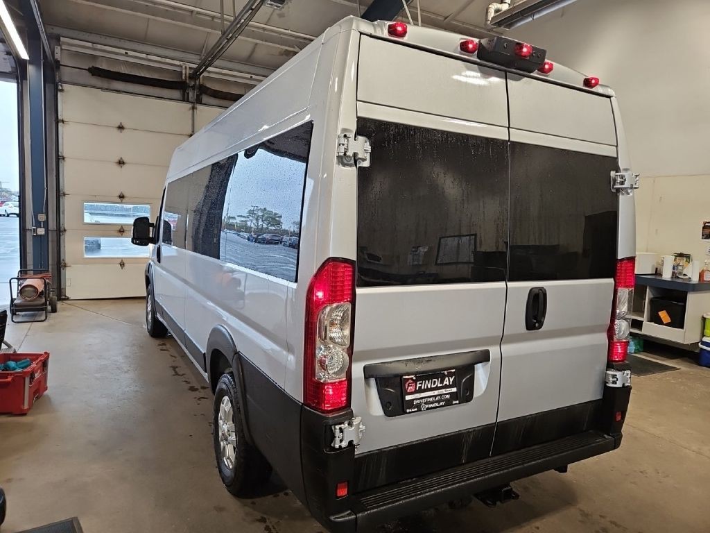 2023 RAM Promaster Image 2