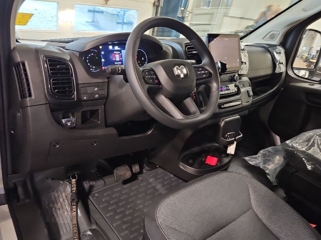 2023 RAM Promaster Image 5