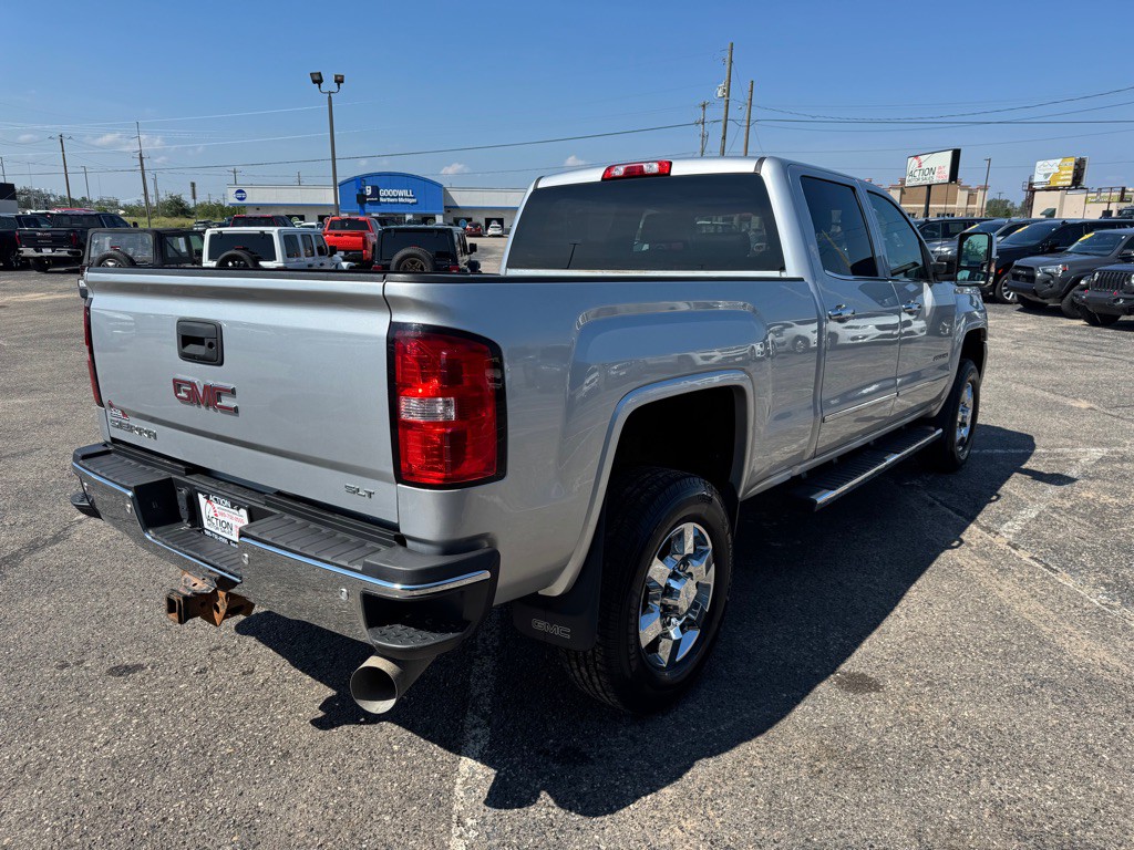 2017 GMC Sierra Image 5