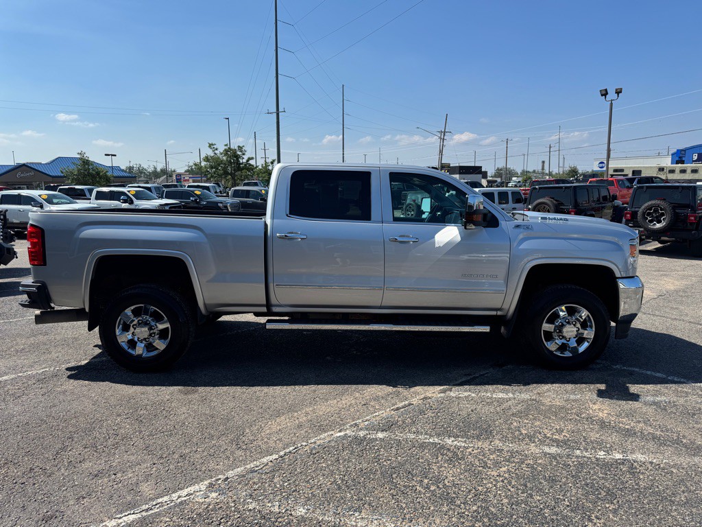 2017 GMC Sierra Image 6