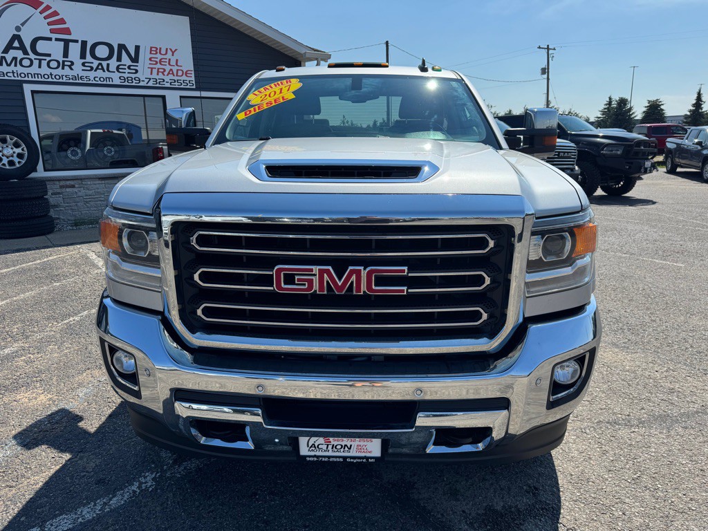 2017 GMC Sierra Image 8
