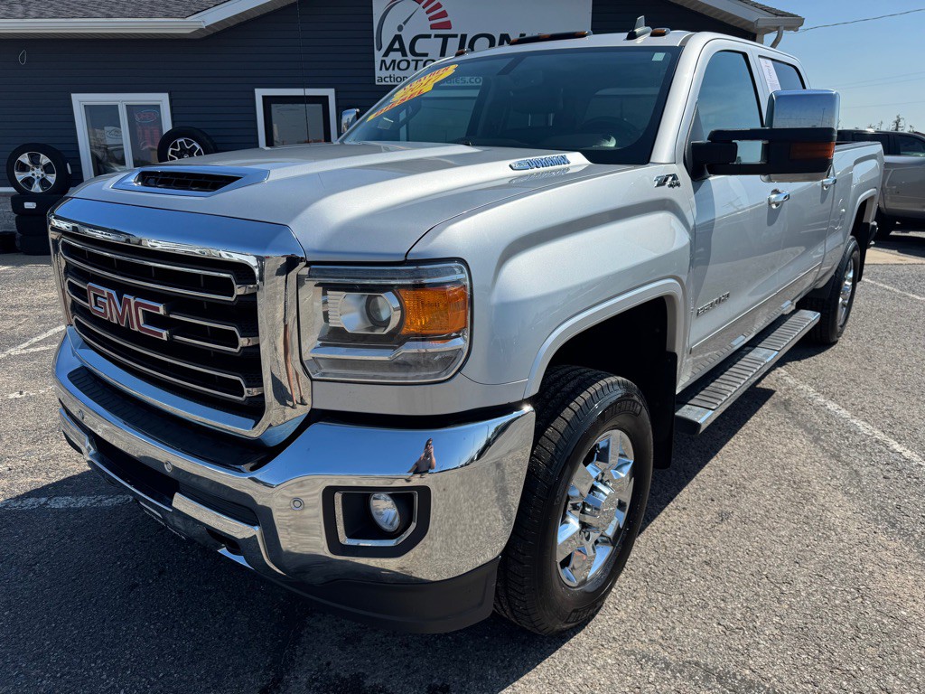 2017 GMC Sierra Image 9