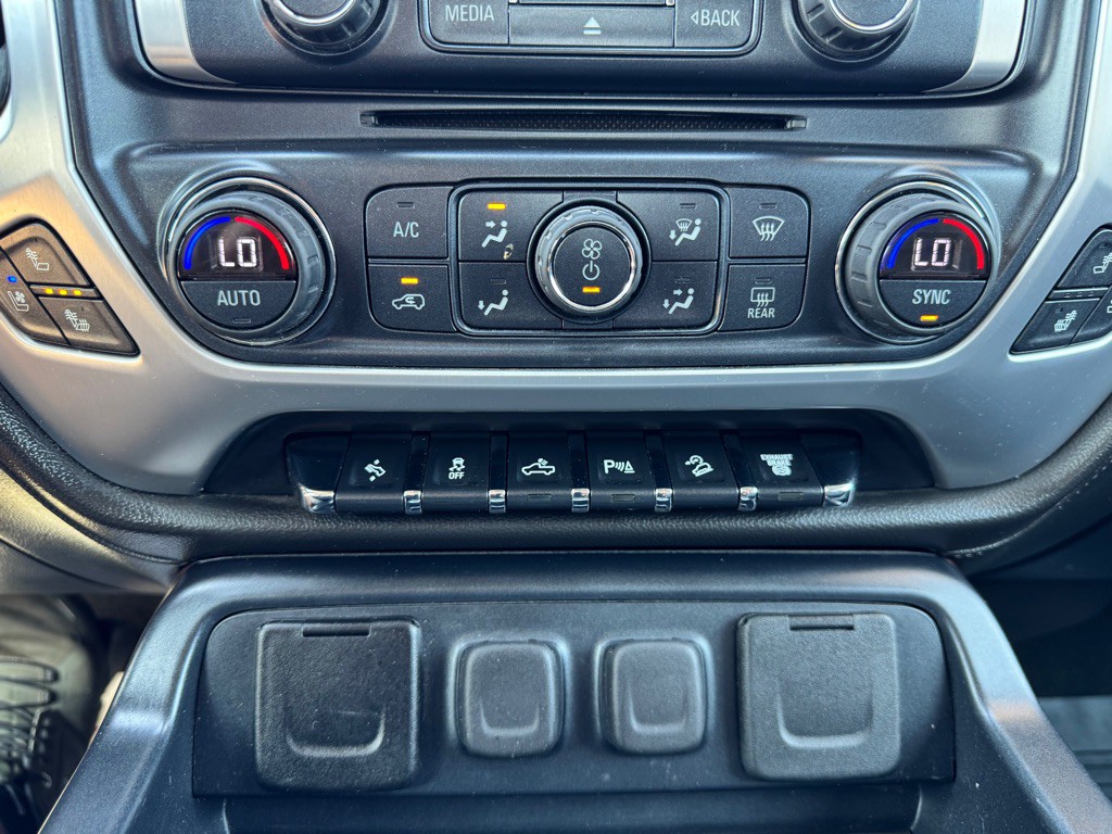 2017 GMC Sierra Image 28