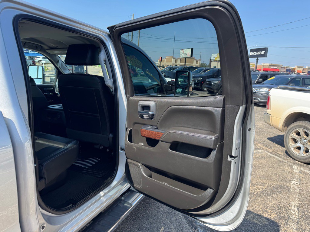 2017 GMC Sierra Image 47