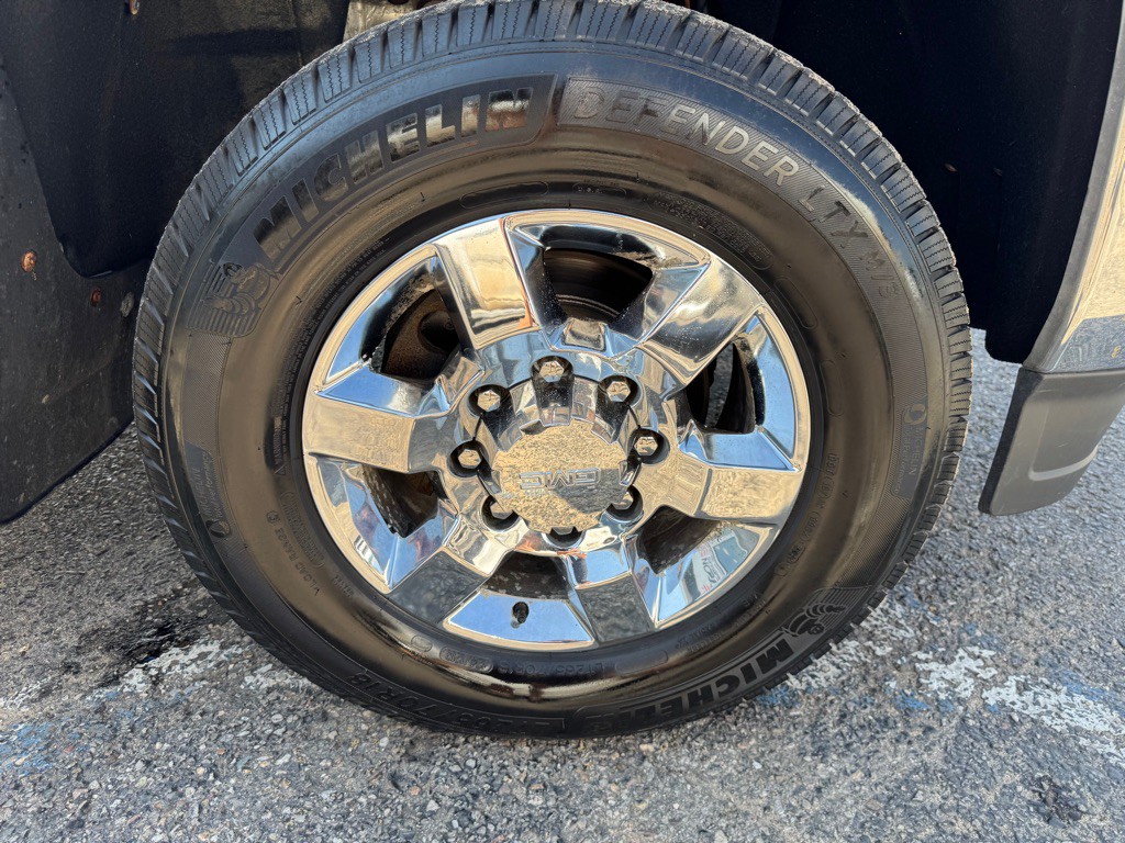 2017 GMC Sierra Image 60