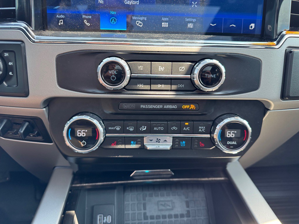 2022 Ford F-350 Image 28