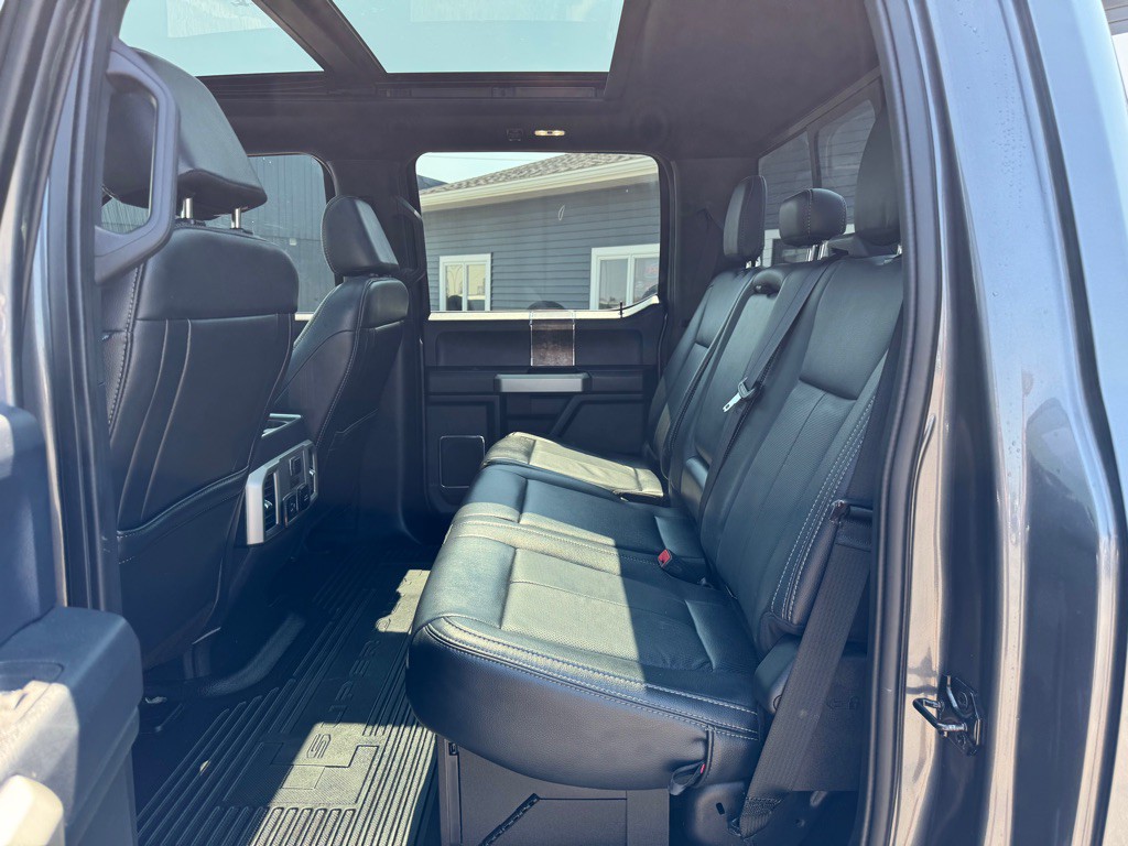 2022 Ford F-350 Image 41