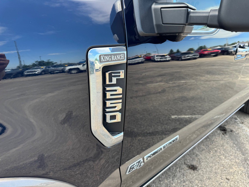 2022 Ford F-250 Image 10