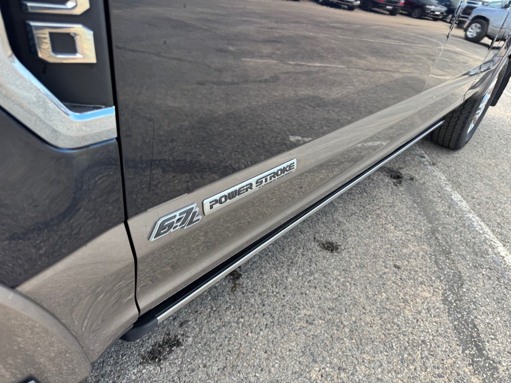 2022 Ford F-250 Image 11