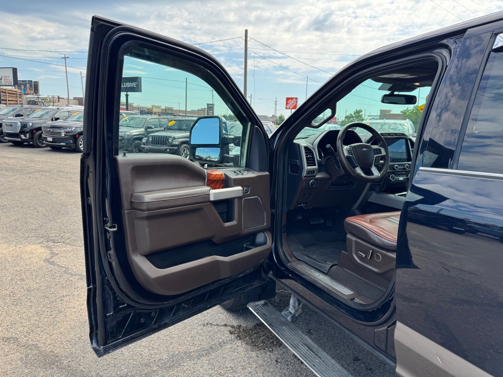 2022 Ford F-250 Image 12