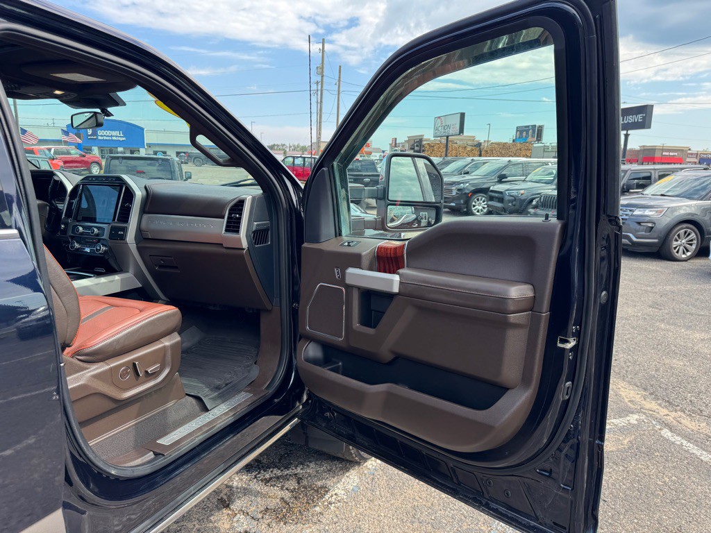 2022 Ford F-250 Image 57