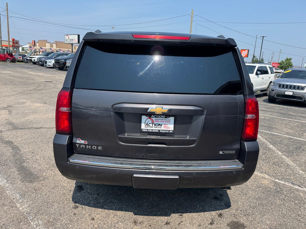 2017 Chevrolet Tahoe Image 4