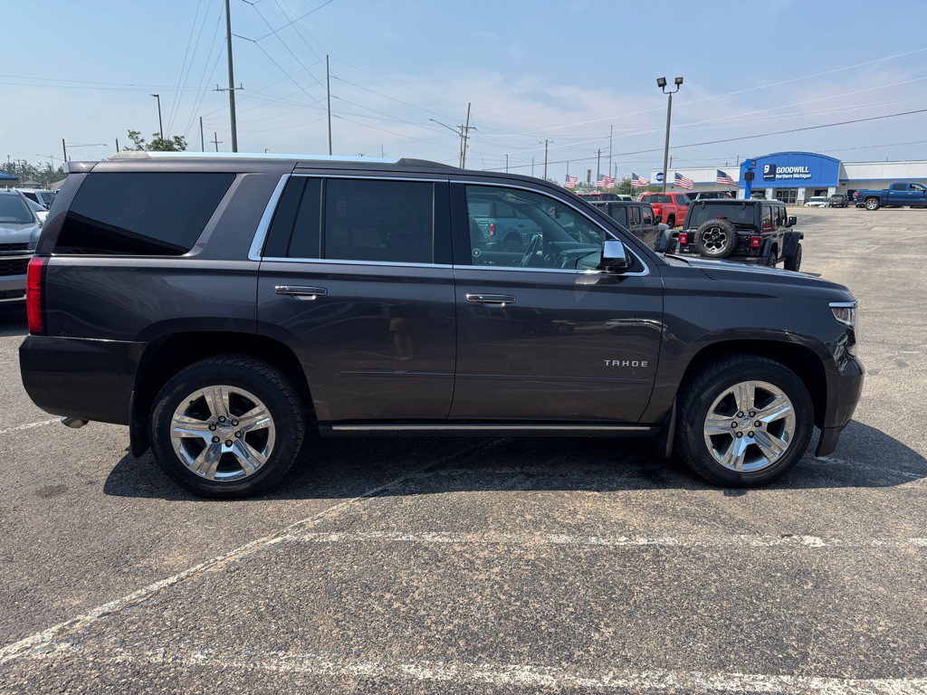 2017 Chevrolet Tahoe Image 6