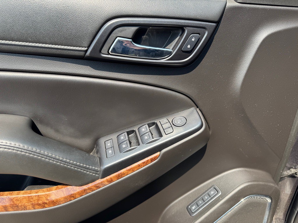 2017 Chevrolet Tahoe Image 11