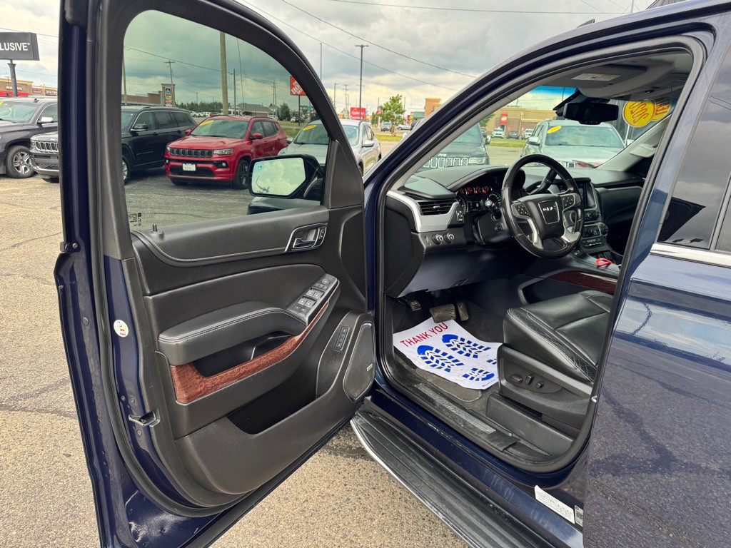 2020 GMC Yukon Image 11