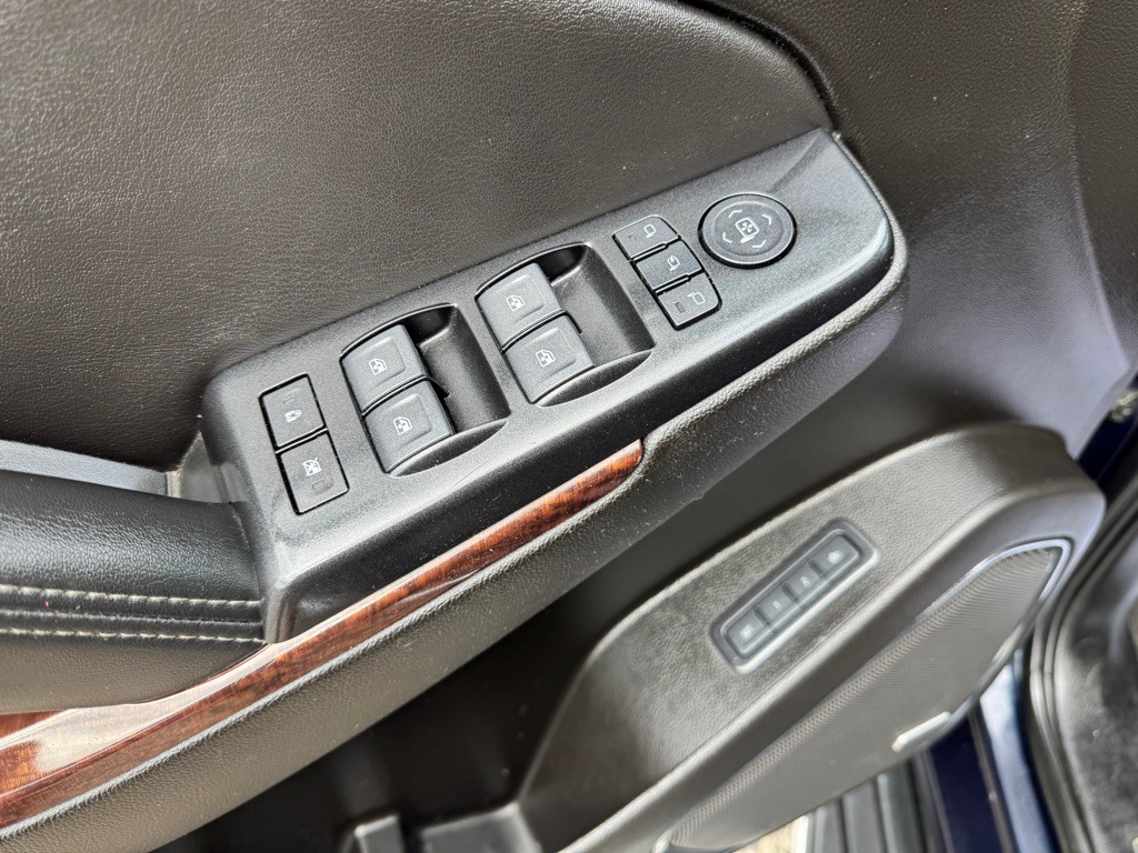 2020 GMC Yukon Image 12