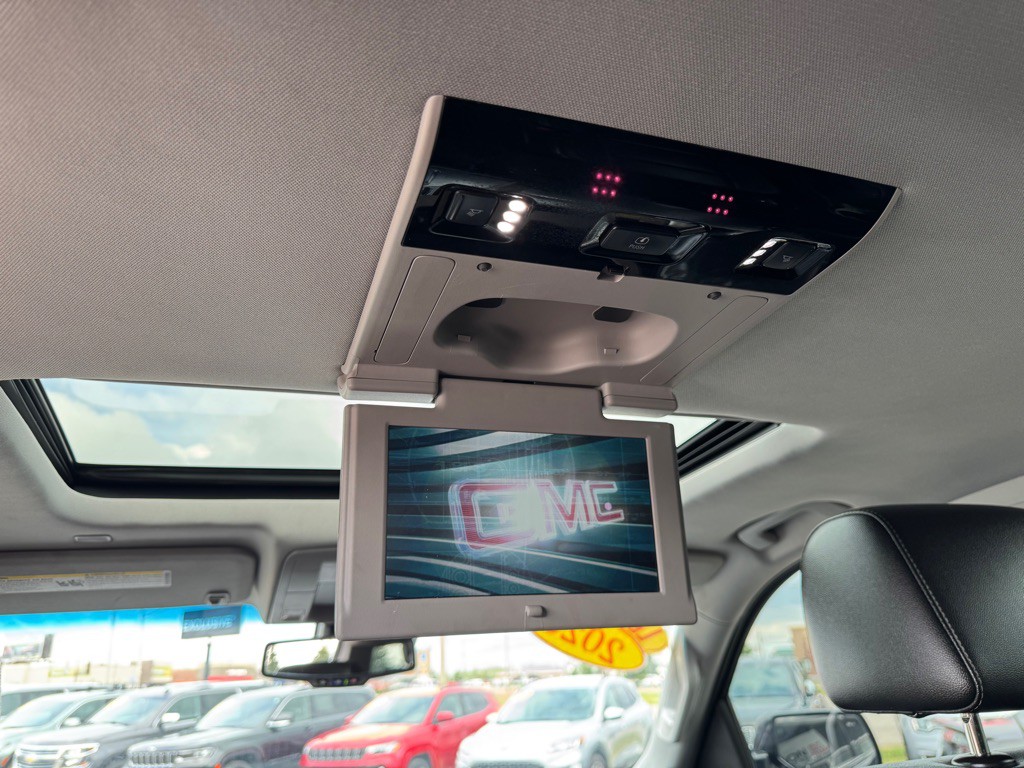 2020 GMC Yukon Image 41