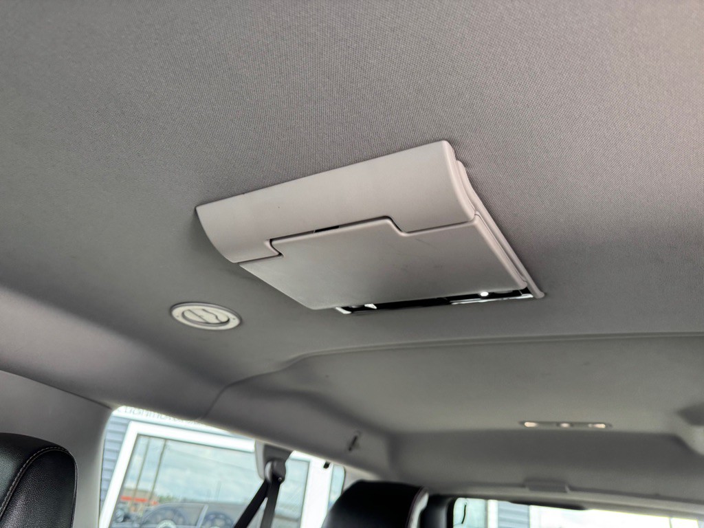 2020 GMC Yukon Image 42