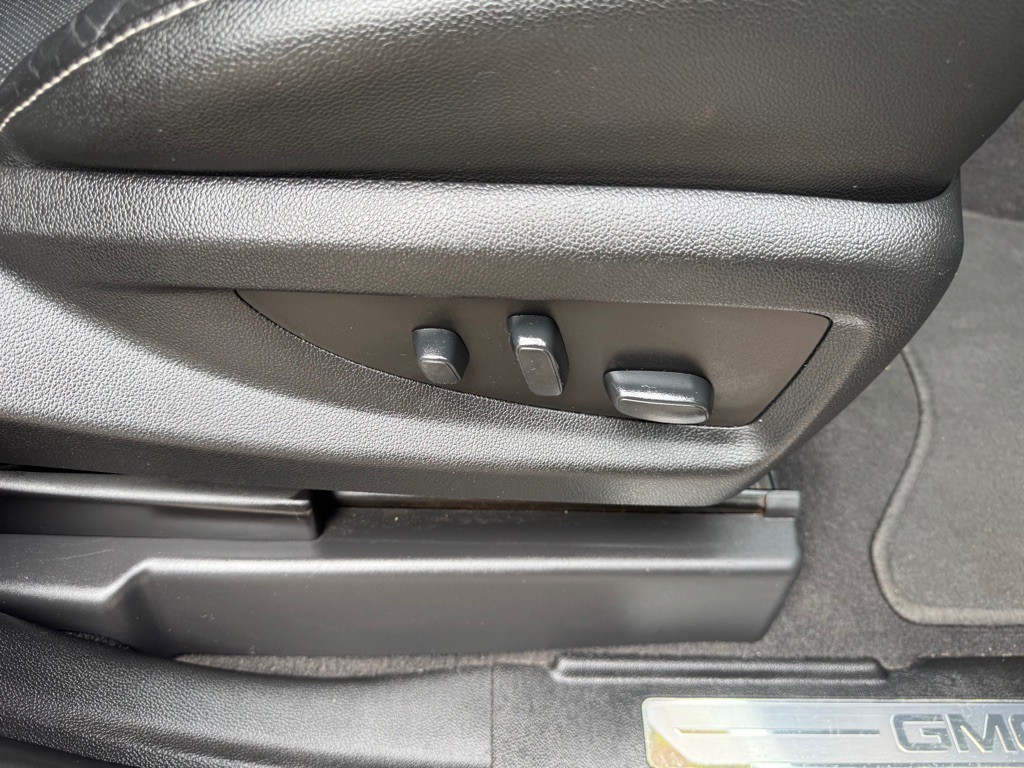 2020 GMC Yukon Image 58