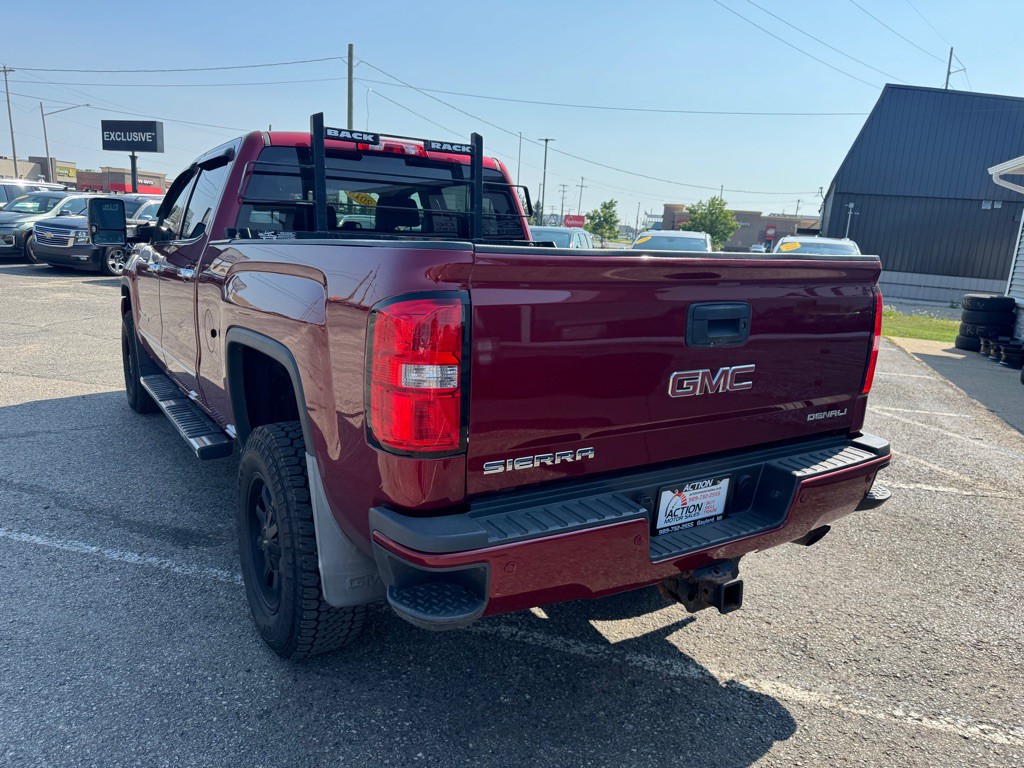 2018 GMC Sierra Image 3